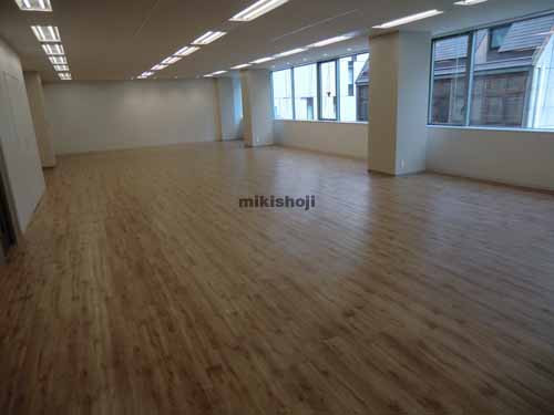 ＋ＳＨＩＦＴ　ＴＳＵＫＩＪＩ セットアップ室内3