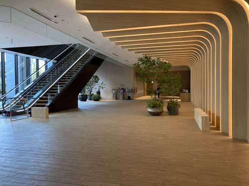 赤坂トラストタワー エントランス3