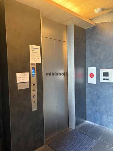 日本橋本町東石ビル エントランス1