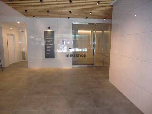 ＣＩＲＣＬＥＳ神田駅前 エントランス1