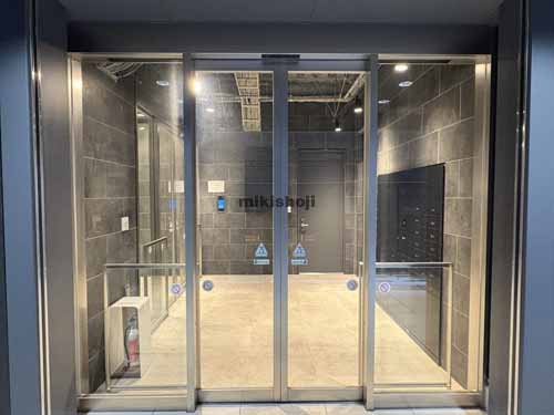 麹町のＣＲＥＡＬ　ＳＱＵＡＲＥ半蔵門 エントランス1