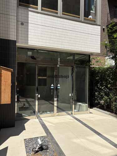 芝大門のＮＯＶＥＬ　ＷＯＲＫ　Ｓｈｉｂａｄａｉｍｏｎ エントランス1