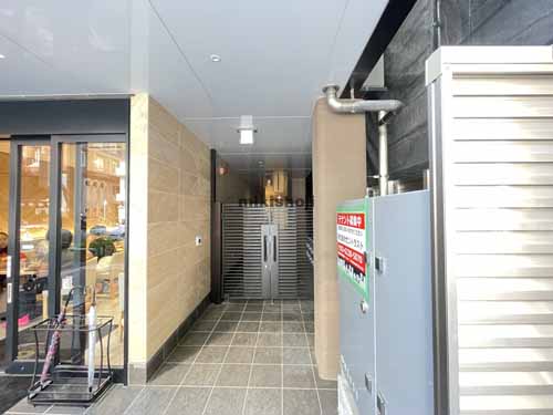 ＭＩＥＵＸ渋谷ビル エントランス2