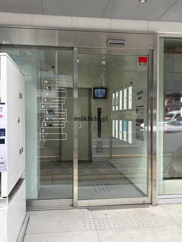 武蔵野市のＡＲＩＳＴＯ吉祥寺 エントランス1