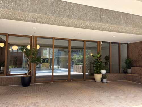 ＡＳＯＯＭ新橋 エントランス1