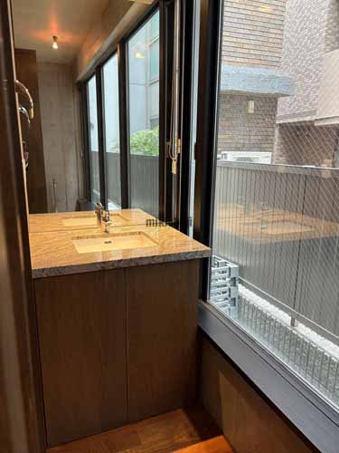 三番町一棟ビルＥＡＳＴ 水回り2