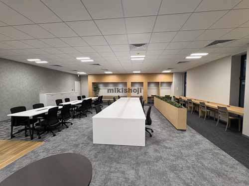 明治薬科大学　剛堂会館 セットアップ室内2