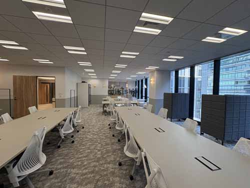 ＢＩＺＣＯＲＥ日本橋 セットアップ室内4