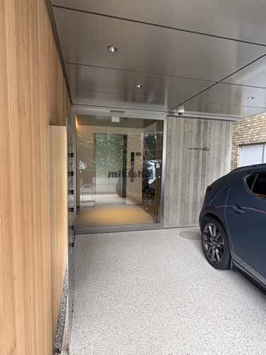 Ｍ３８５　Ｂｕｉｌｄｉｎｇ エントランス1