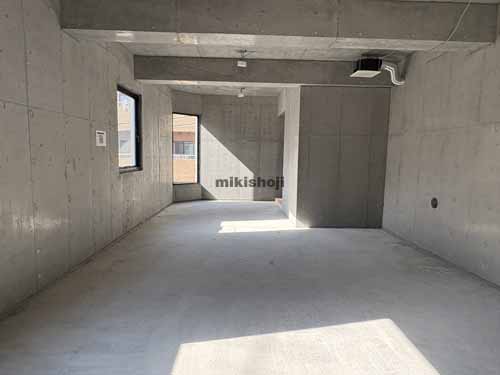 Ｒｏｏｔ　Ｂｕｉｌｄｉｎｇ 貸室内3