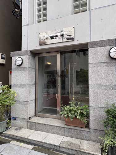 Ｂａｒｂｉｚｏｎ２１ エントランス1