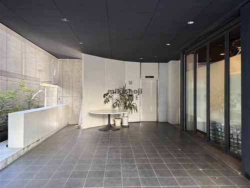 Ａ－ＡＲＣＨ．ＢＬＤＧ． エントランス2