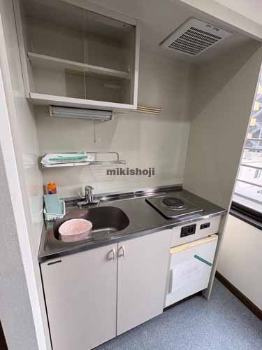 湯島の東西産業貿易(株)旧本社ビル（仮称） 水回り3