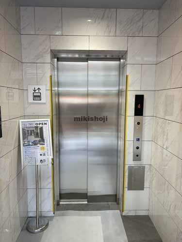 ＵＲＥ御徒町ビル エレベーターホール1