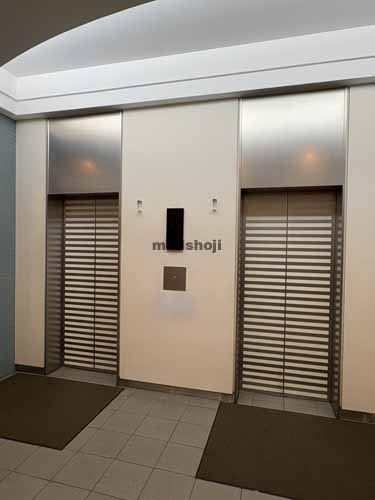 千葉ウエストビル エレベーターホール1