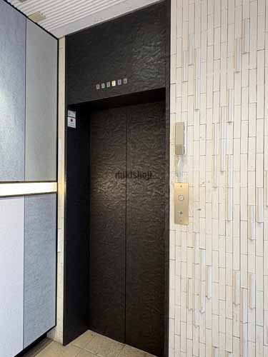 東久留米トーセイビル エレベーターホール1