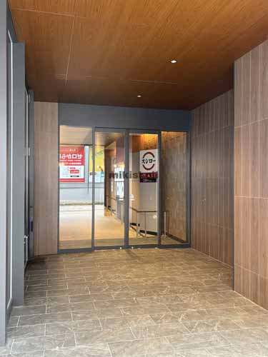 リード町田ビル エントランス2