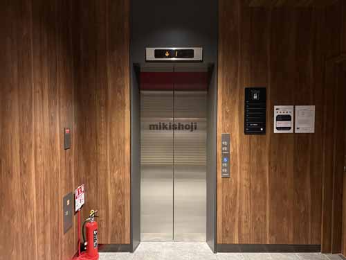 リード町田ビル エレベーターホール1
